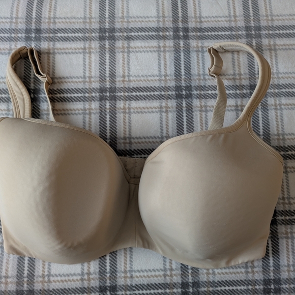Cacique Tan Seamless T-Shirt Bra with Underwire Support - Picture 1 of 4